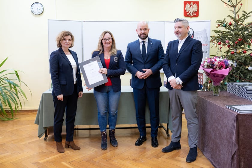 Wręczenie dyplomów dyrektorom placówek oświatowych, 10.01.2024